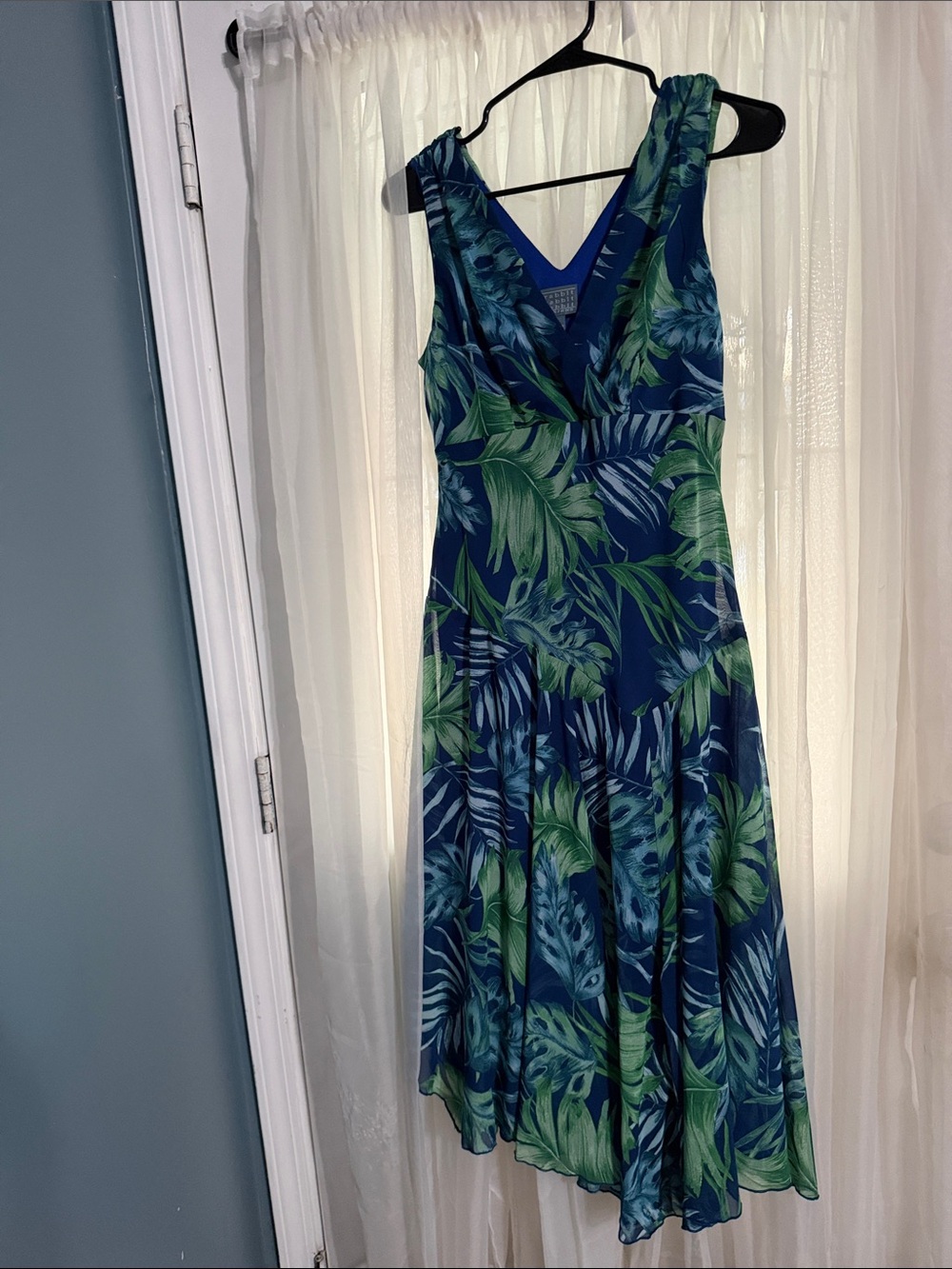 Rabbit Rabbit Rabbit Blue & Green Tropical V-Neck Midi Dress